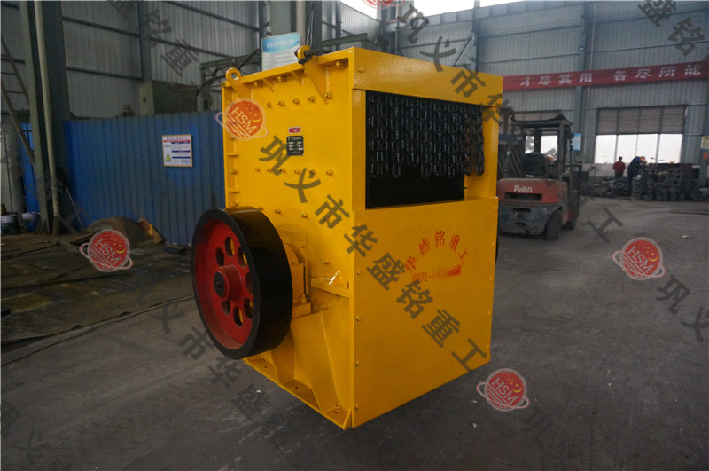 大型石塊方箱破碎機_方箱式石子破碎機_河南破碎機廠家